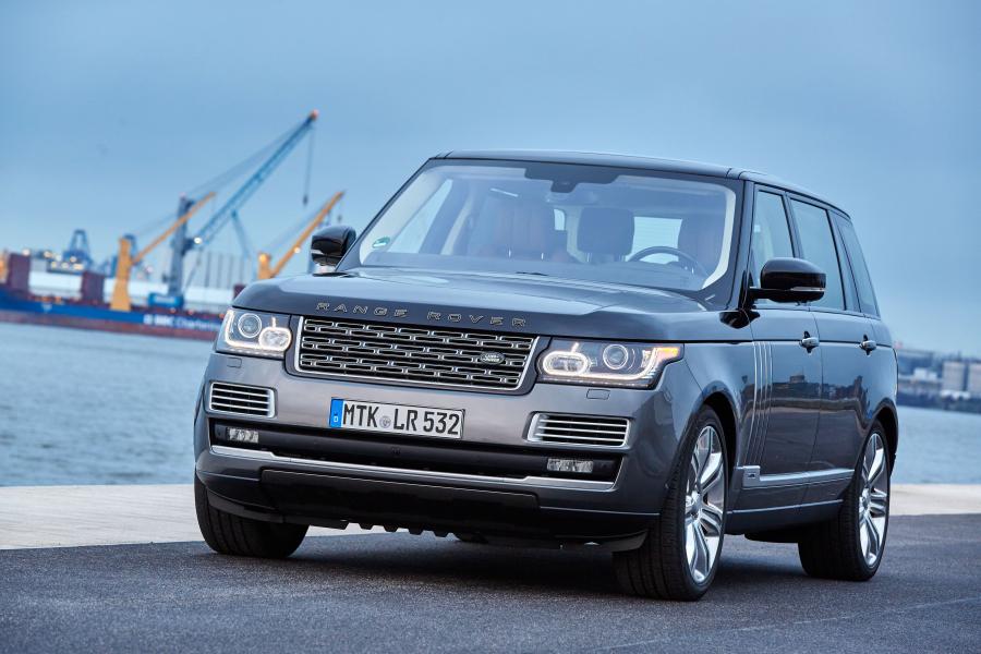  Land Rover Range Rover SVAutobiography LWB 2015 года  (фото 15 из 24)